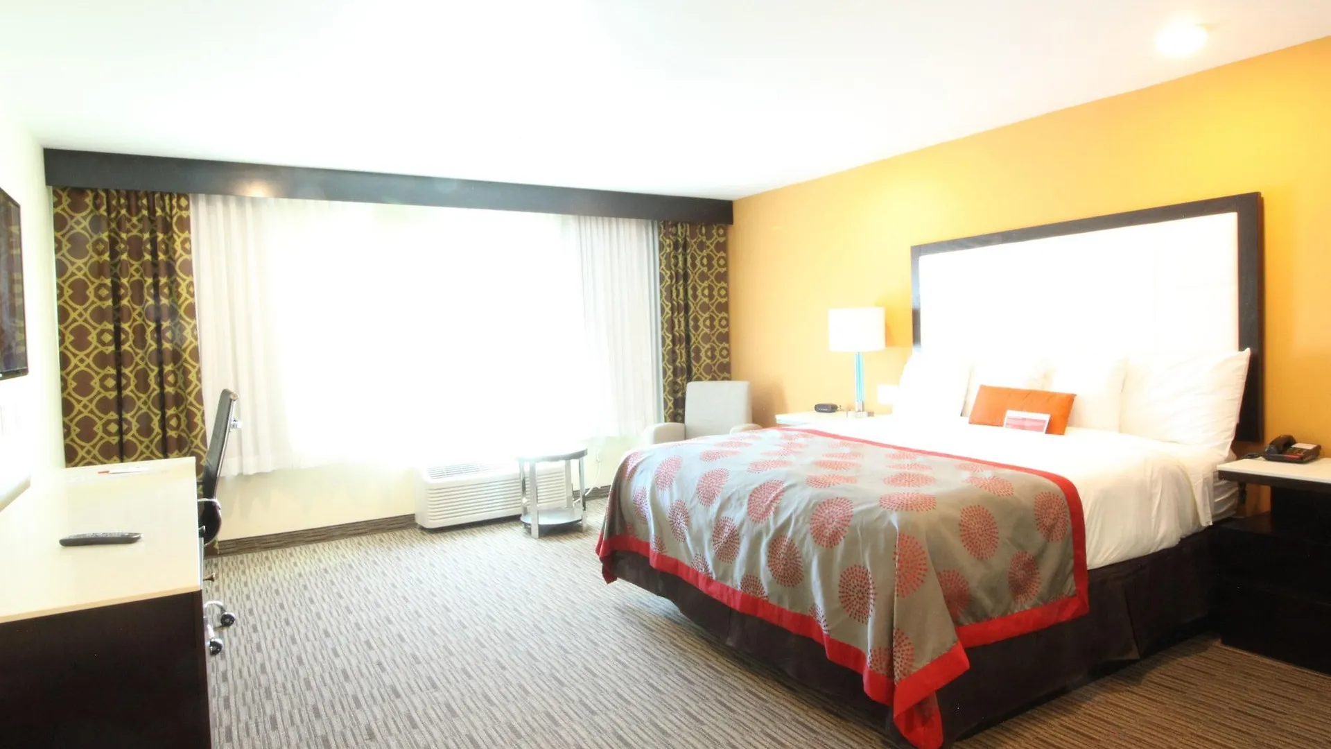 Ramada By Wyndham Culver City Los Angeles