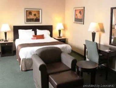 Ramada By Wyndham Culver City Los Angeles Hotel
