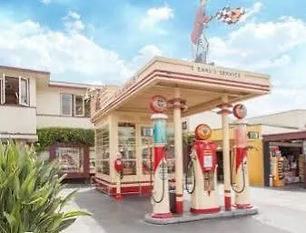 Hotel Ramada By Wyndham Culver City Los Angeles
