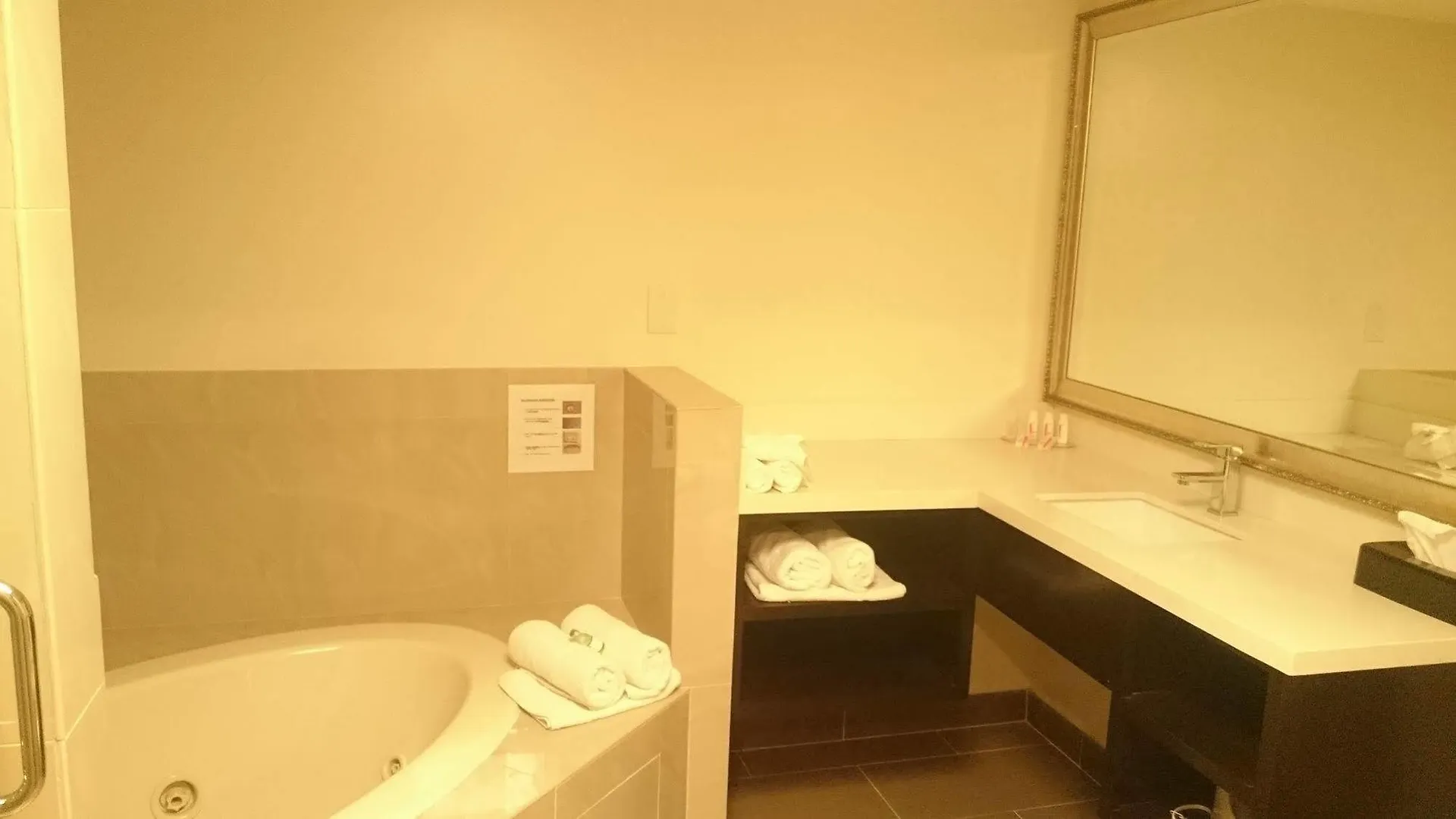Ramada By Wyndham Culver City Los Angeles 3*,